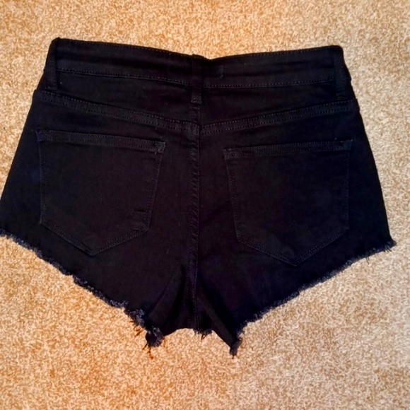Kancan black shorts - Picture 3 of 5